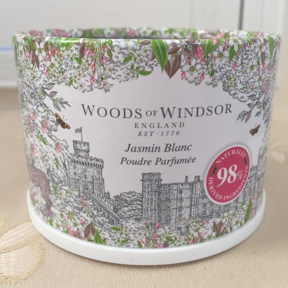 WOODS OF WINDSOR ENGLAND Jasmine Dusting Powder - Picture 2 of 5